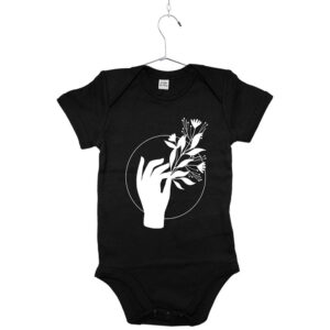 Babybody schwarz Hand mit Pflanze
